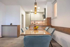 Apartment in Crikvenica 51194